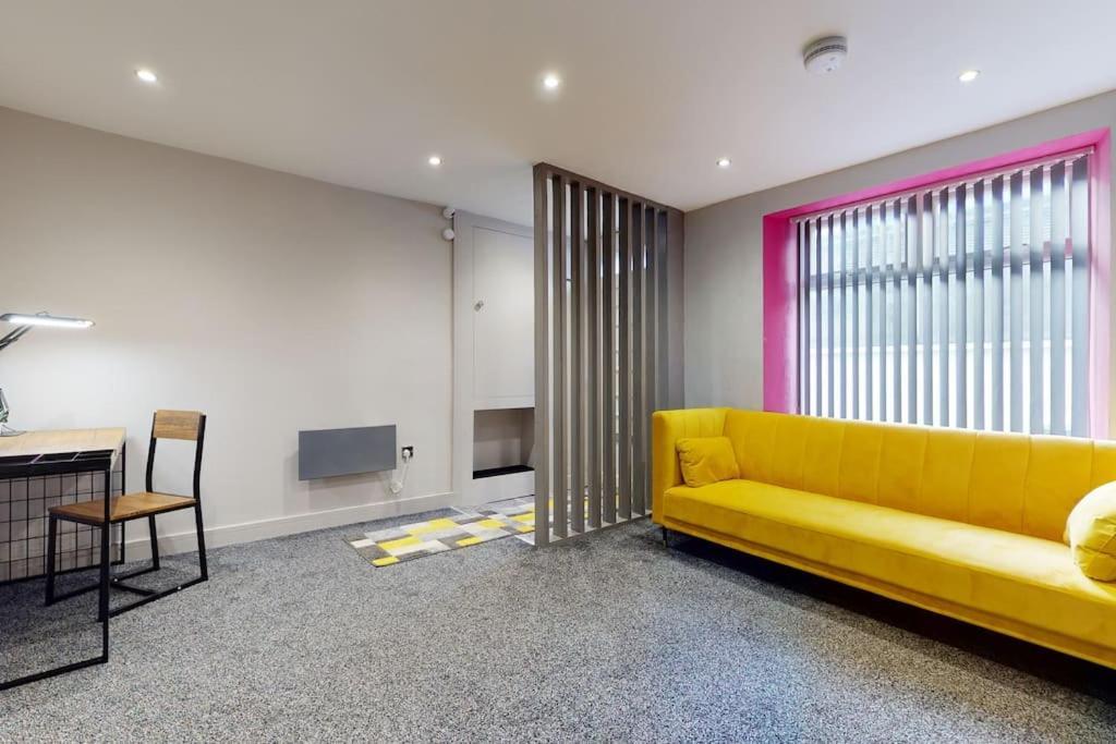 Neat Retreat Graig Pontypridd Vila Exterior foto